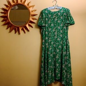 Buttercup Puff Sleeve Flounce Dress